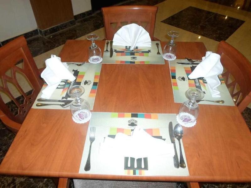 Ultra Loaloa Nile Maadi Hotel Kairo Eksteriør billede