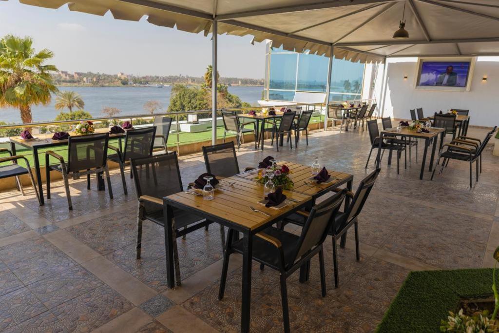 Ultra Loaloa Nile Maadi Hotel Kairo Eksteriør billede